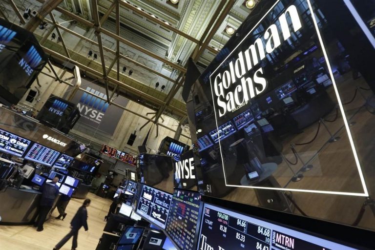 Bitcoin : Goldman Sachs Has Been Handling Billions Worth ...